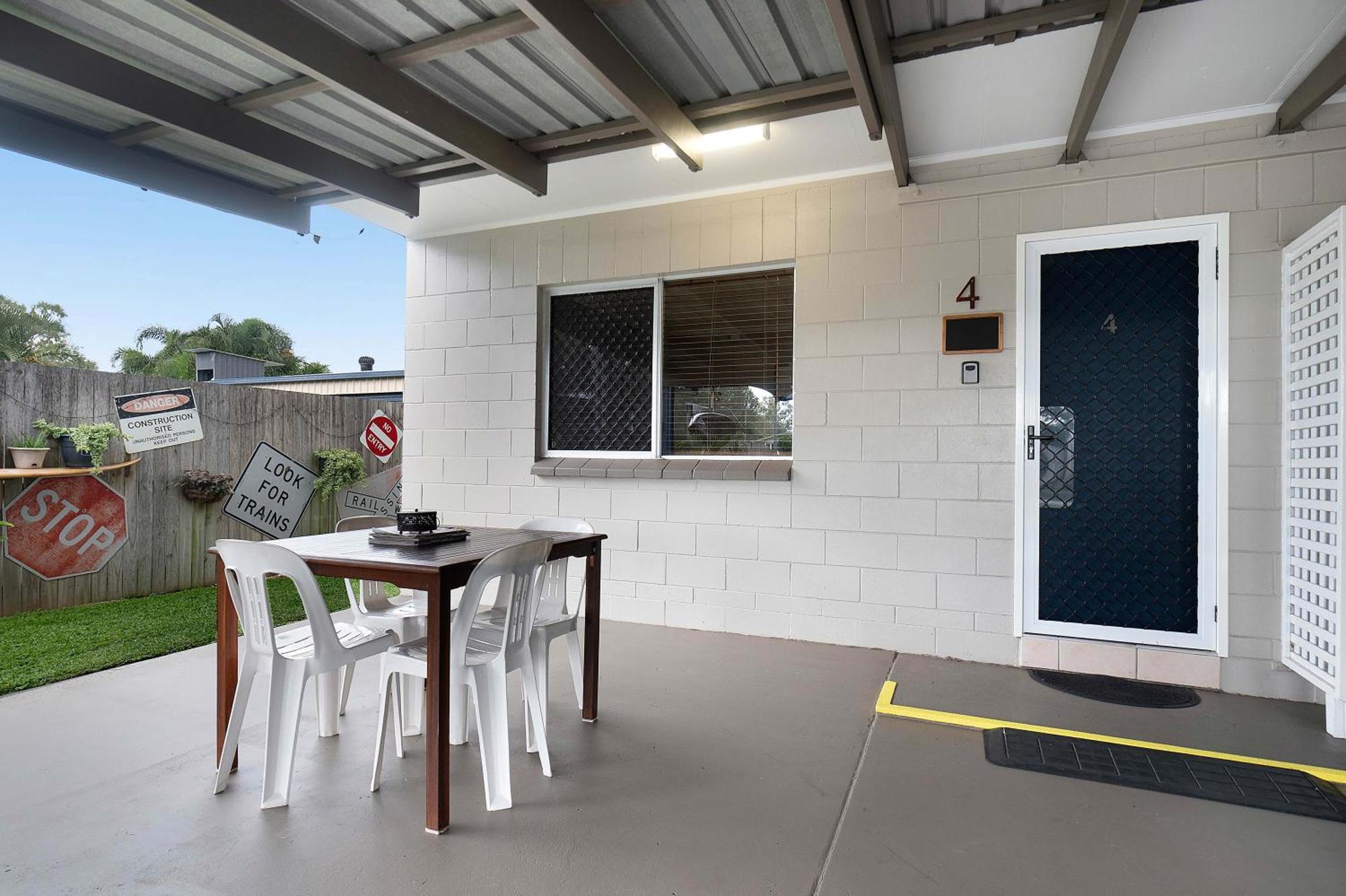 Seaforth Holiday Units Extérieur photo